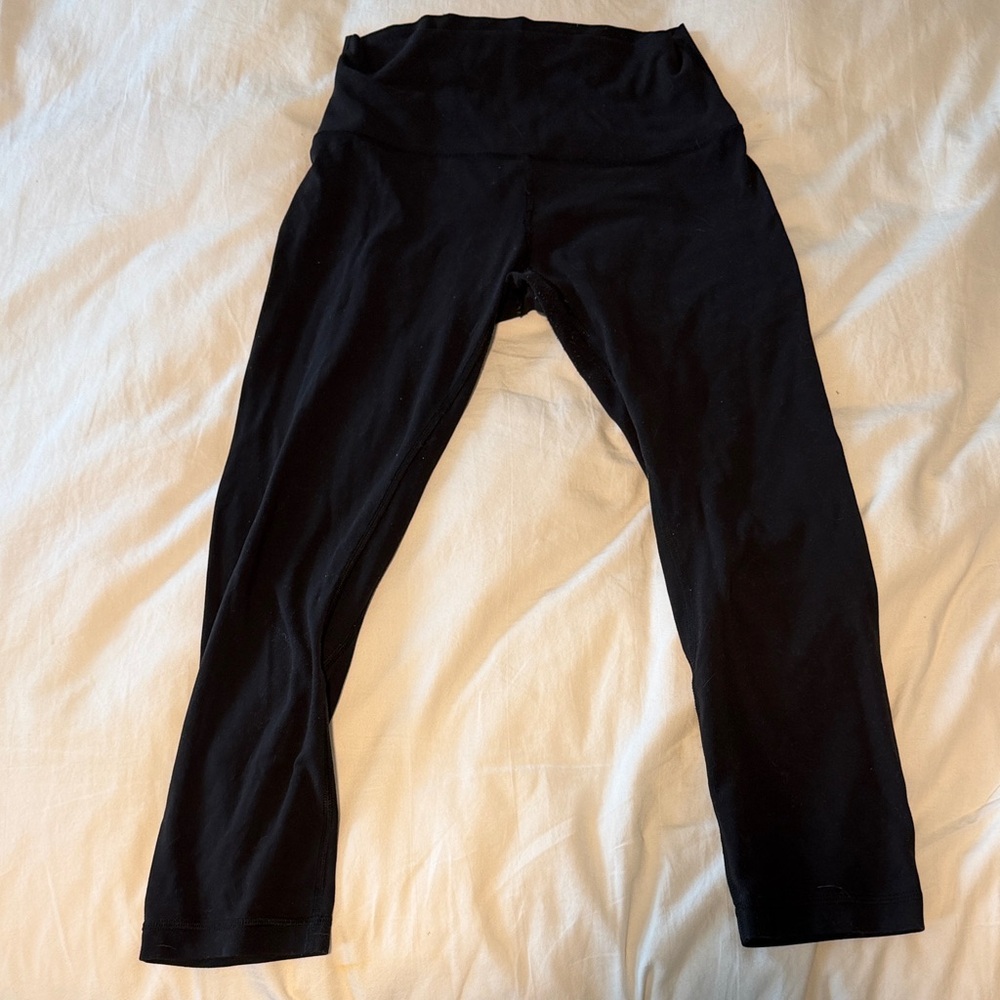 Lululemon Size 6 23in leggings black